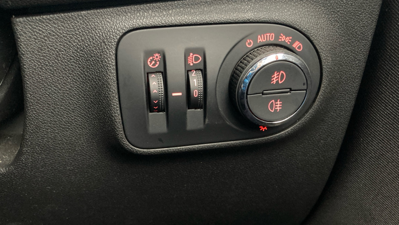 Vauxhall Corsa 1.4 ecoFLEX Excite 3dr [AC] Petrol Hatchback